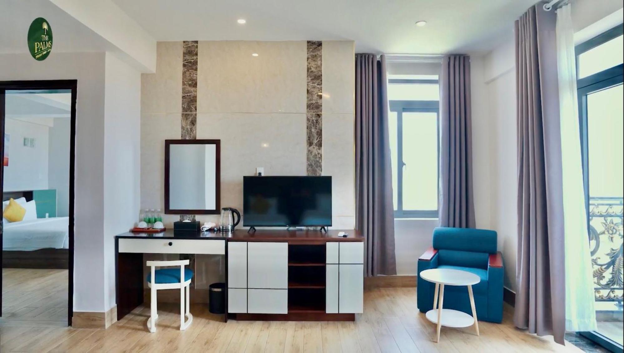 The Palms Hotel By Hmg Phan Thiết Extérieur photo