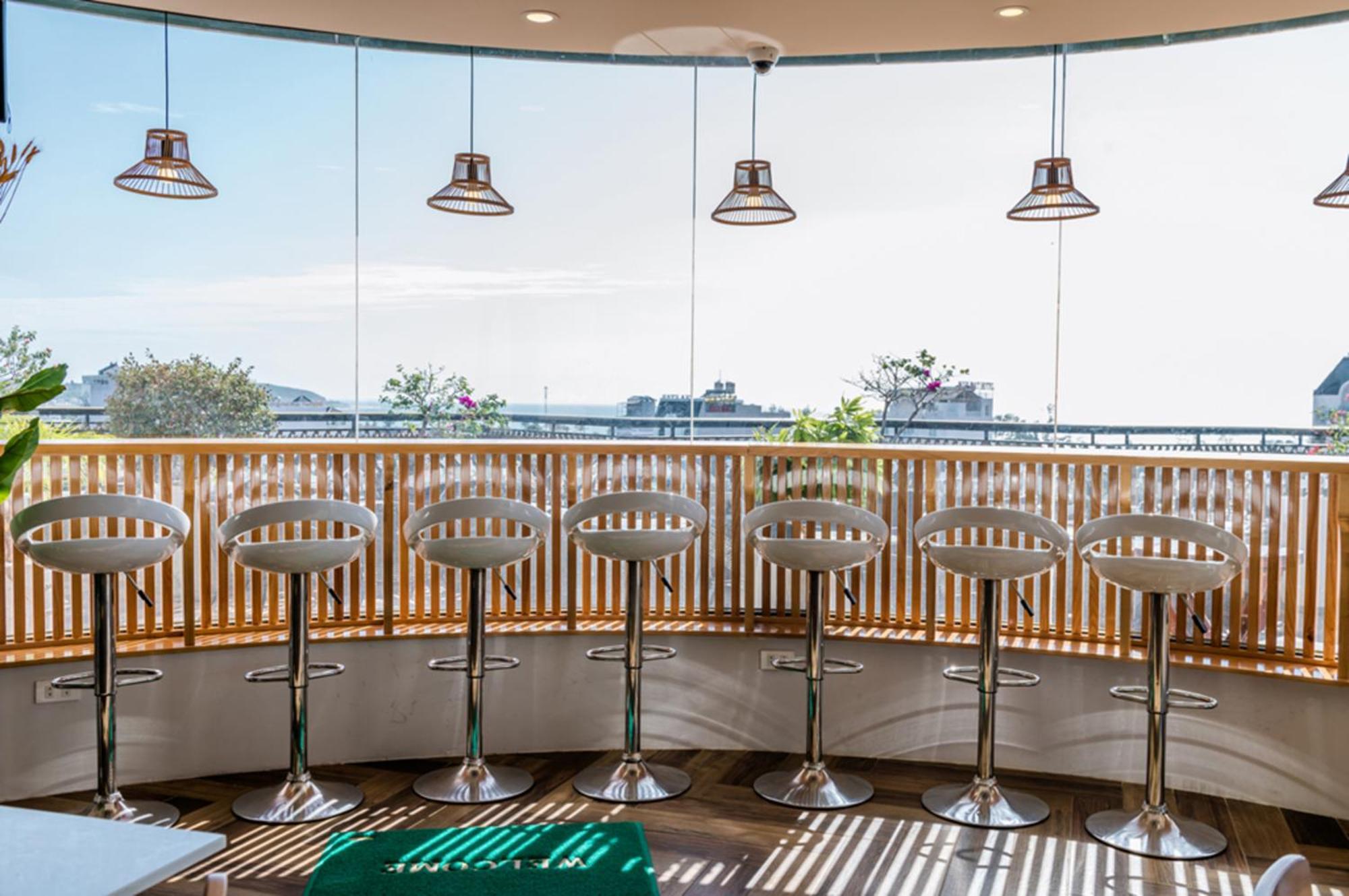 The Palms Hotel By Hmg Phan Thiết Extérieur photo