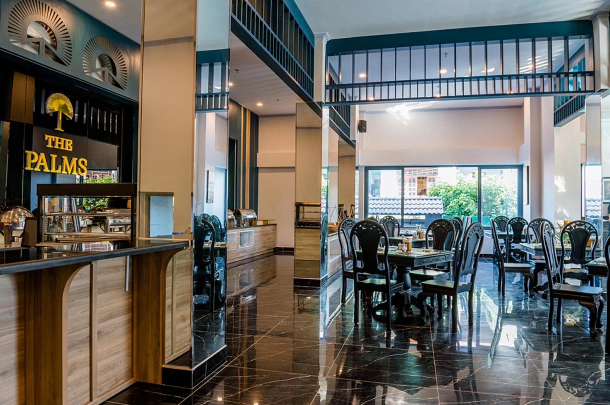 The Palms Hotel By Hmg Phan Thiết Extérieur photo