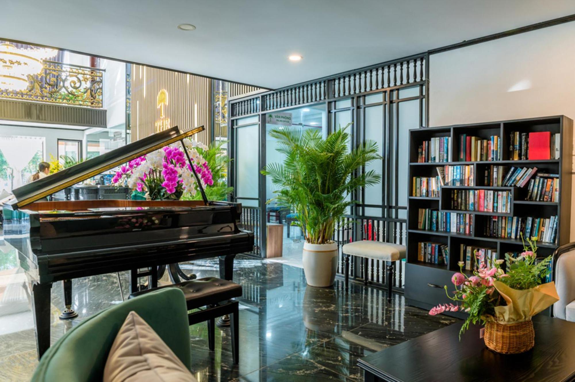 The Palms Hotel By Hmg Phan Thiết Extérieur photo
